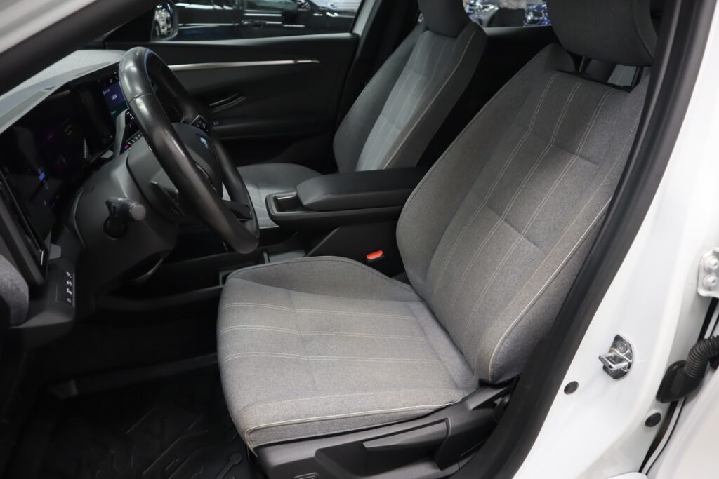 Renault Megane, image 8