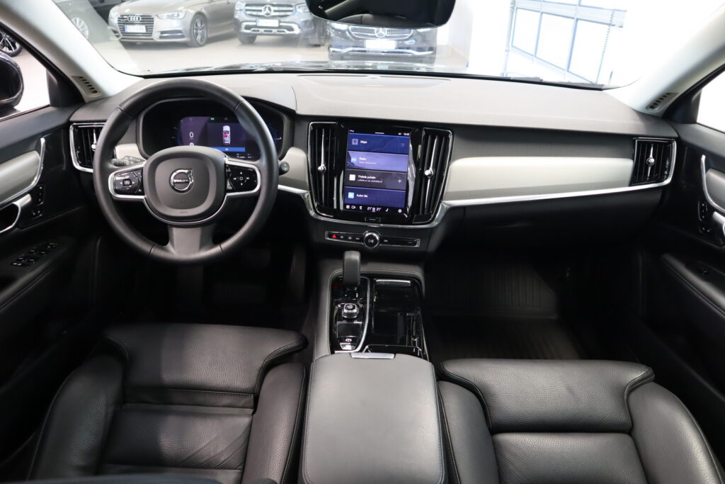 Volvo V90, image 13