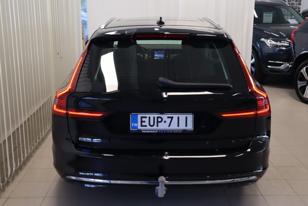 Volvo V90, image 6