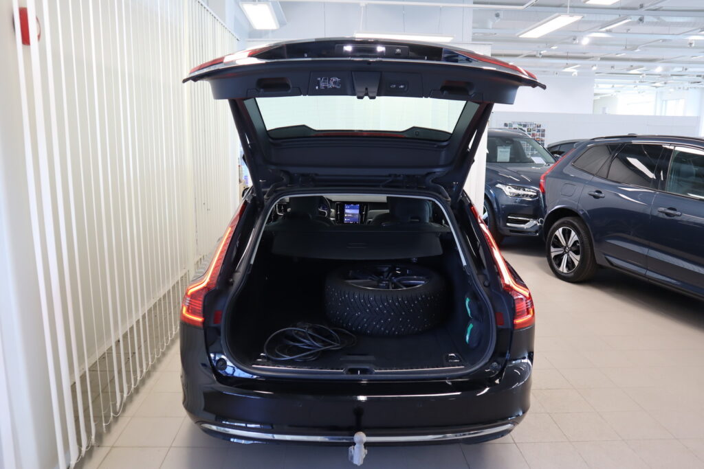 Volvo V90, image 7