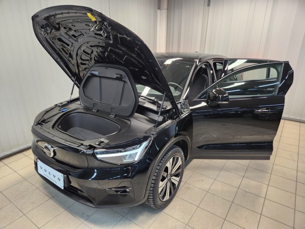 Volvo C40, image 19