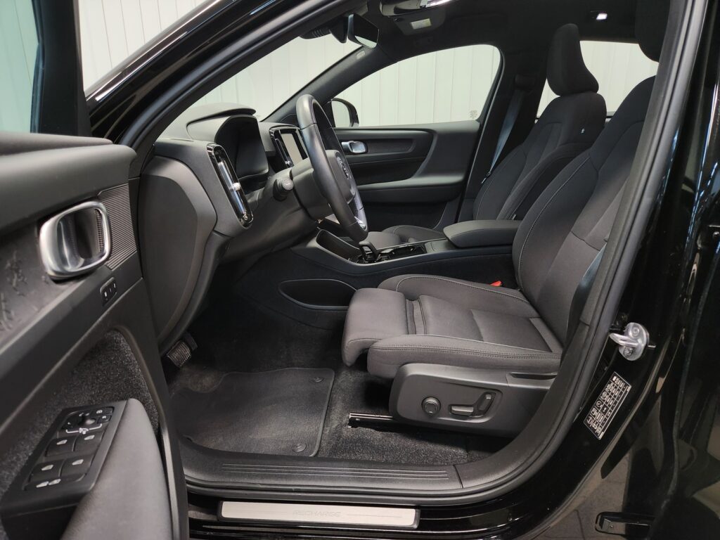 Volvo C40, image 6