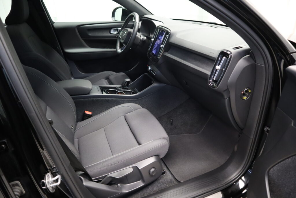Volvo C40, image 18