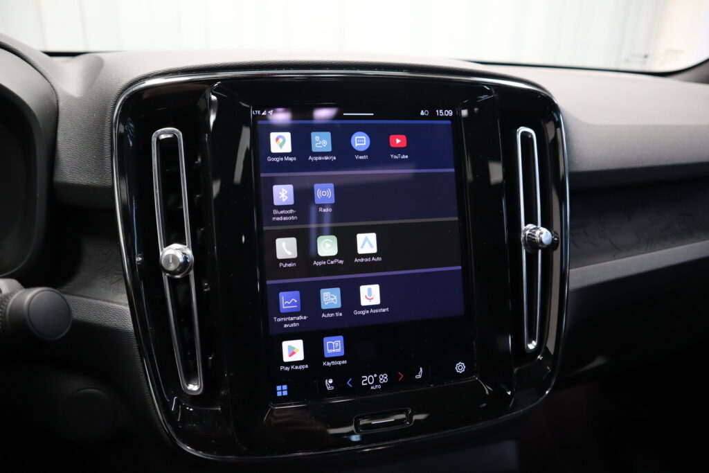 Volvo C40, image 8