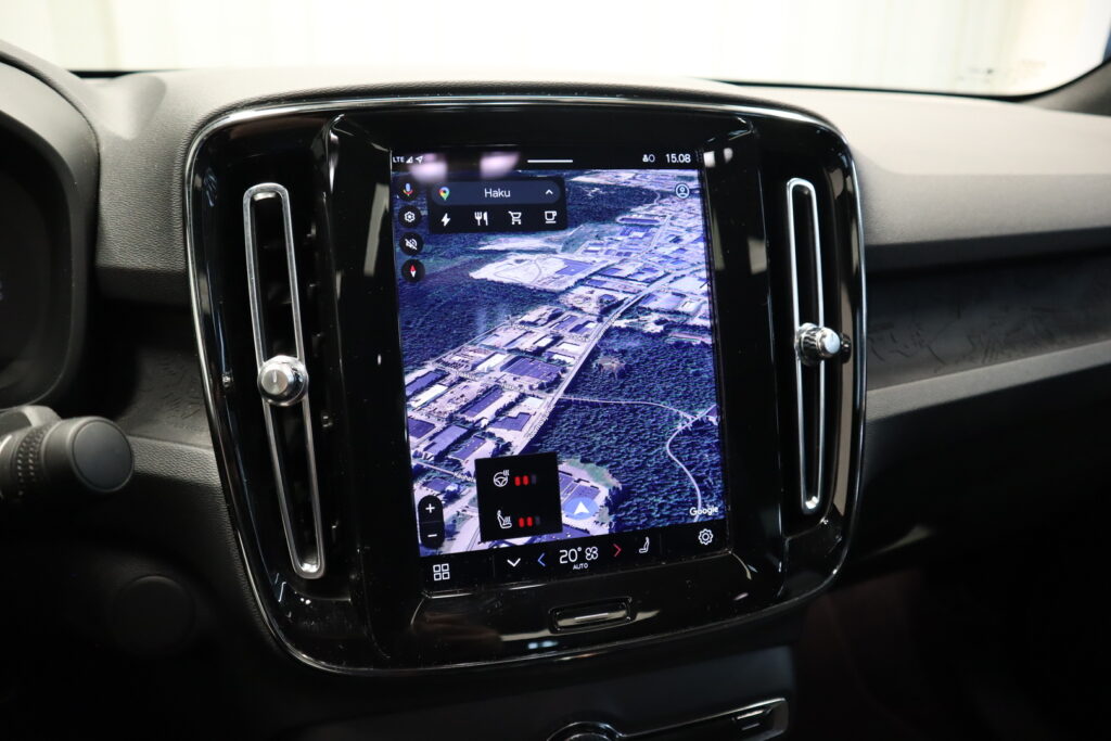 Volvo C40, image 9