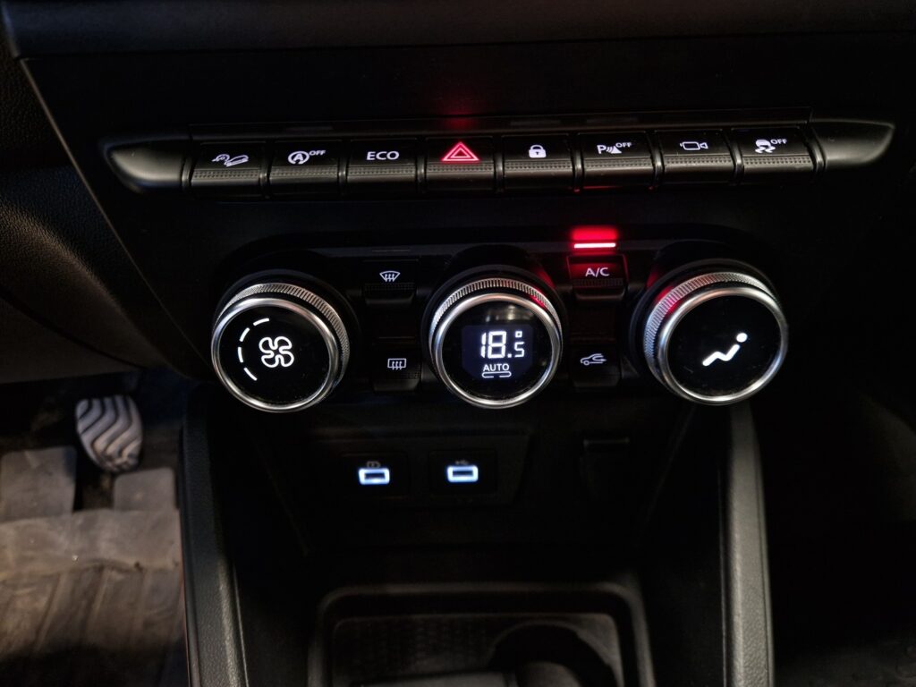 Dacia Duster, image 16