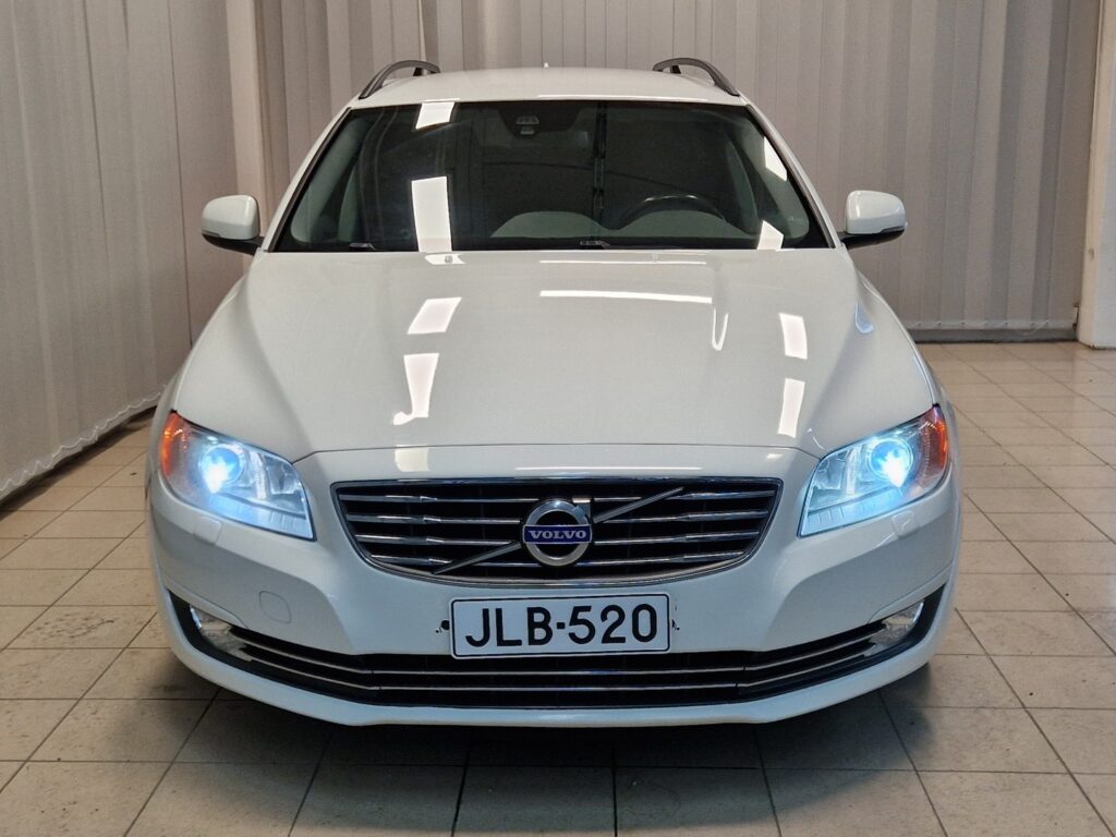 Volvo V70, image 4