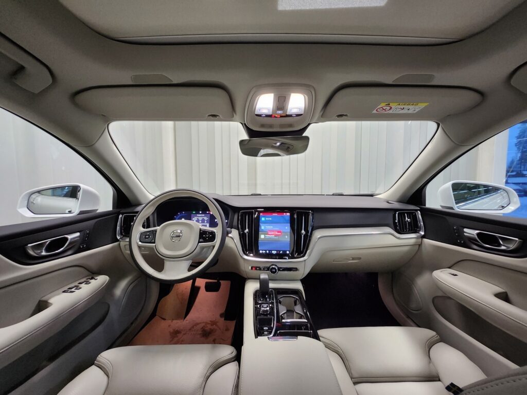 Volvo S60, image 11