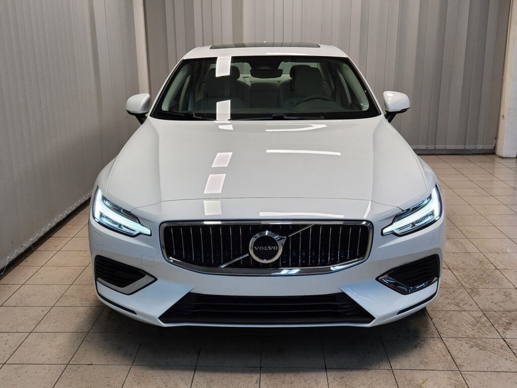Volvo S60, image 3