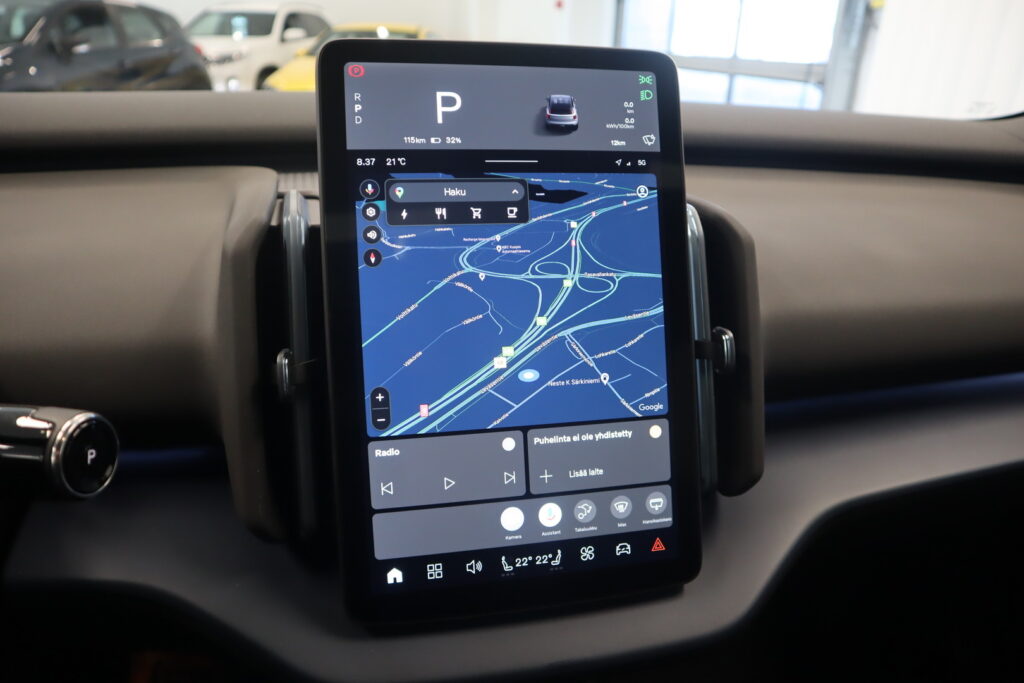 Volvo EX30, image 13