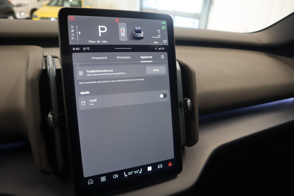 Volvo EX30, image 19