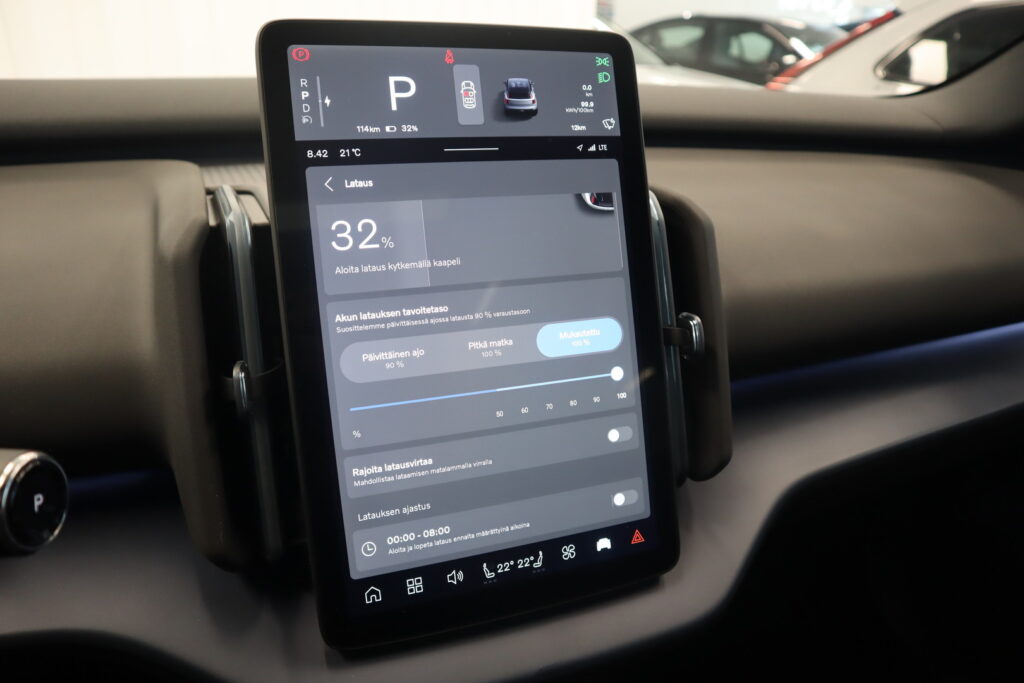 Volvo EX30, image 20