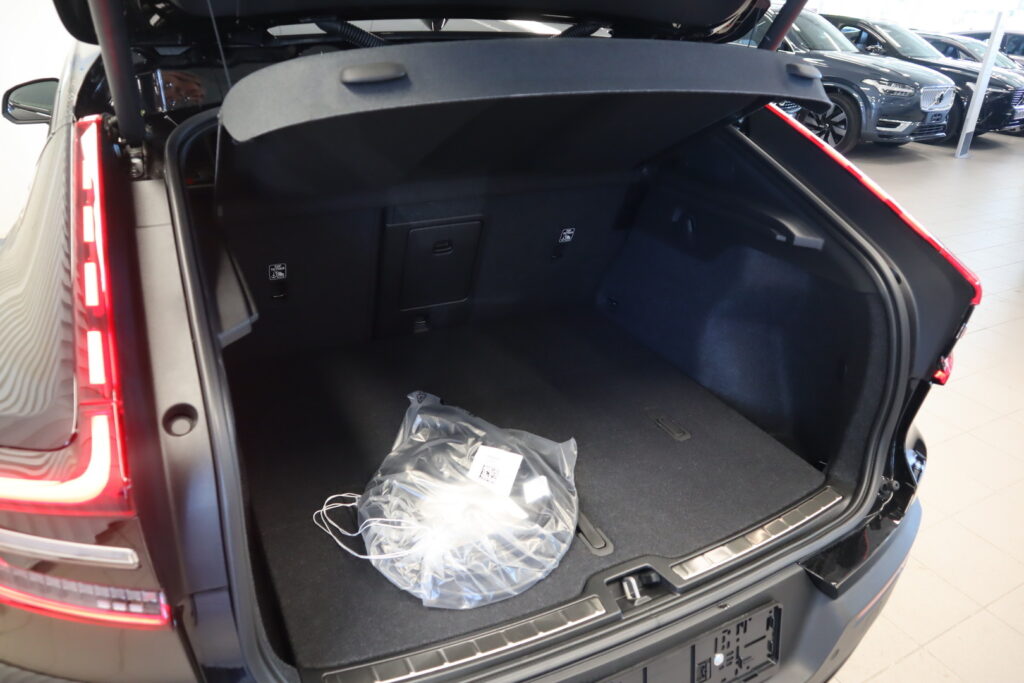 Volvo EC40, image 15