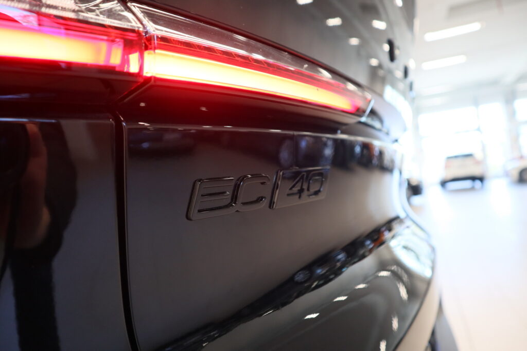 Volvo EC40, image 16