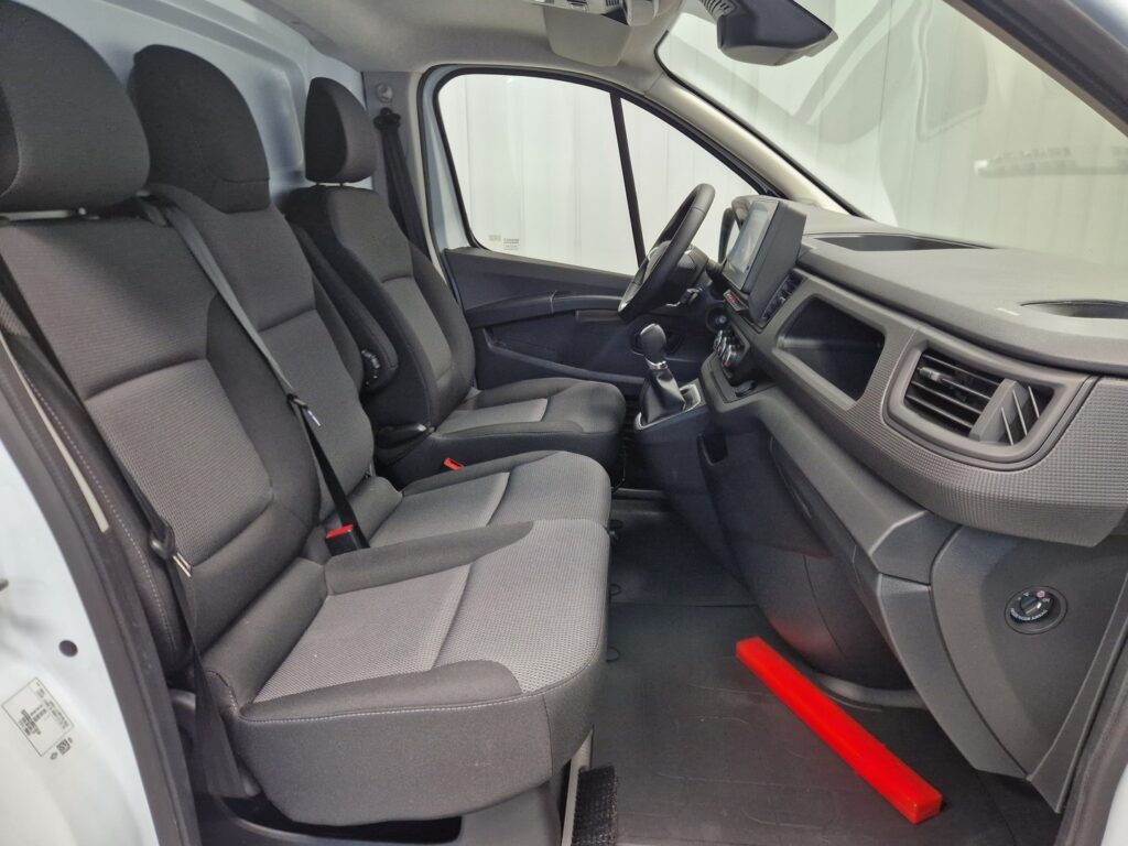Renault Trafic, image 14