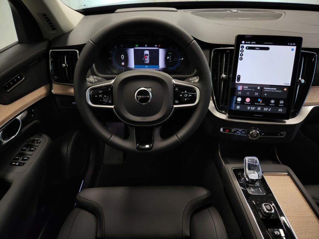 Volvo XC90, image 16