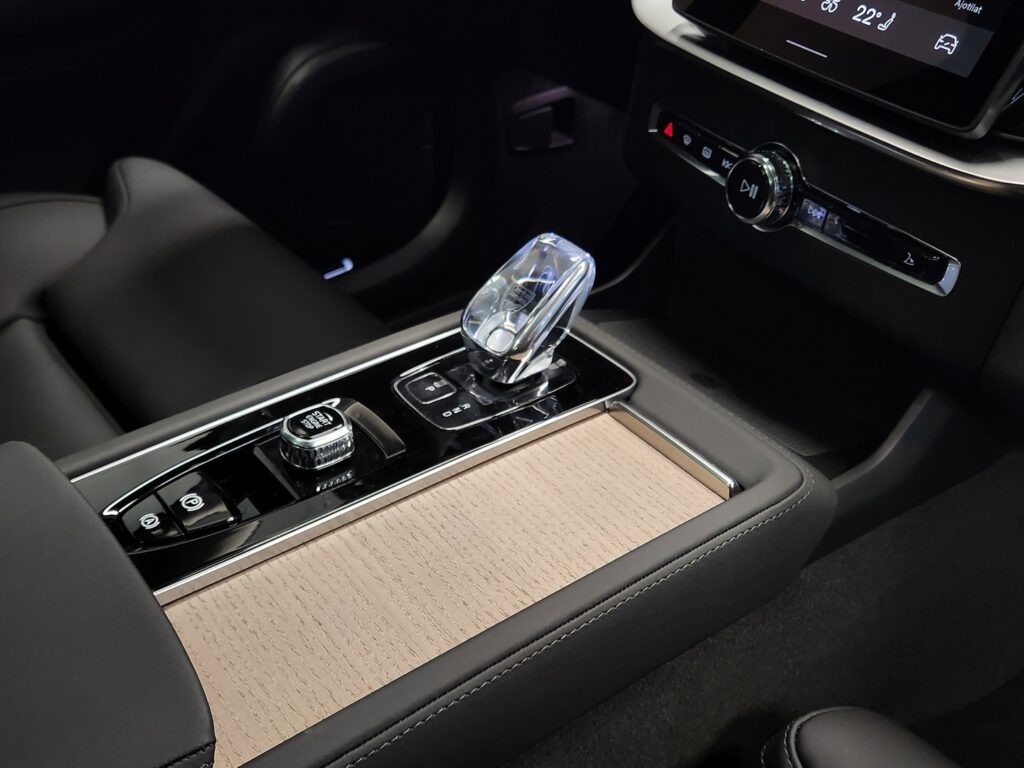 Volvo XC90, image 17