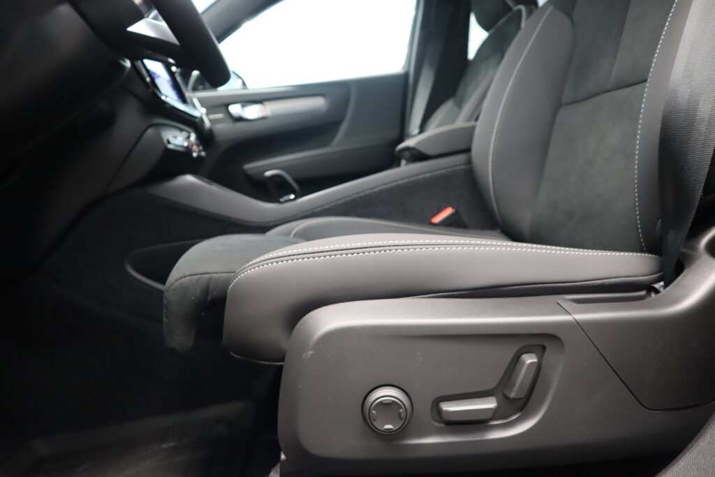 Volvo EC40, image 11