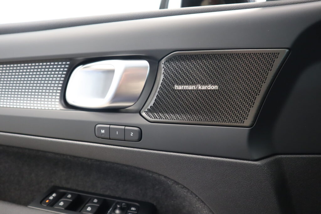 Volvo EC40, image 12