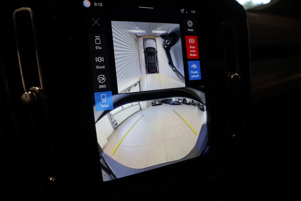 Volvo EC40, image 13