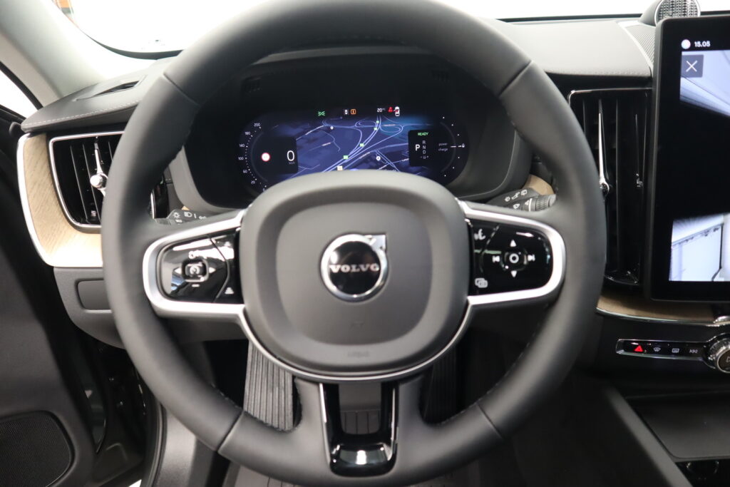 Volvo XC60, image 10