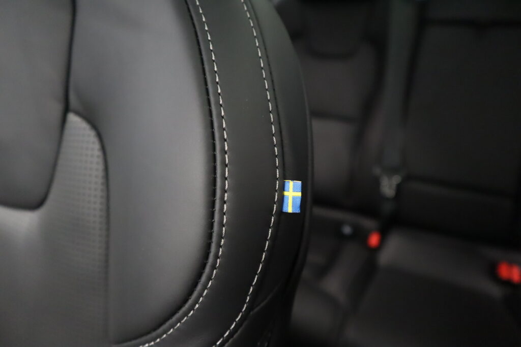 Volvo XC60, image 16