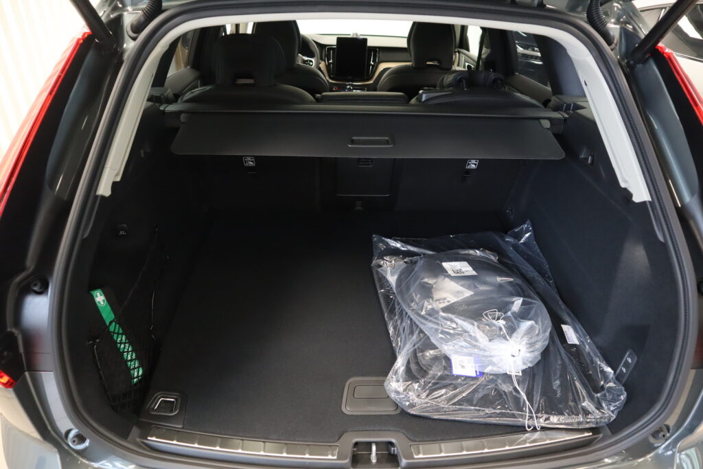 Volvo XC60, image 21