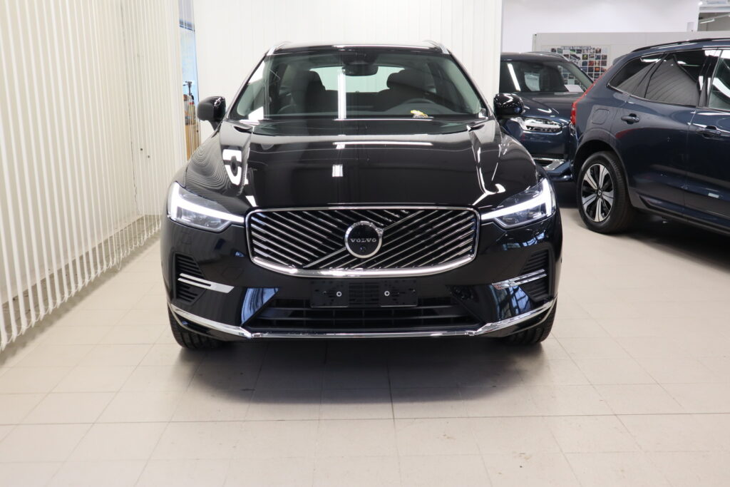 Volvo XC60, image 2