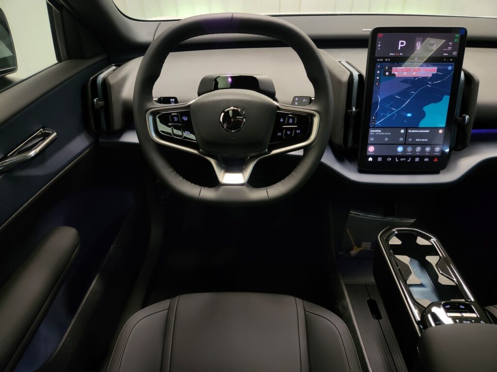 Volvo EX30, image 11