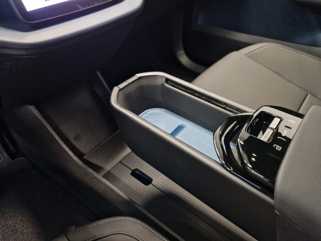 Volvo EX30, image 21