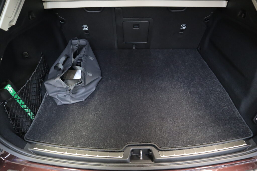 Volvo XC60, image 13