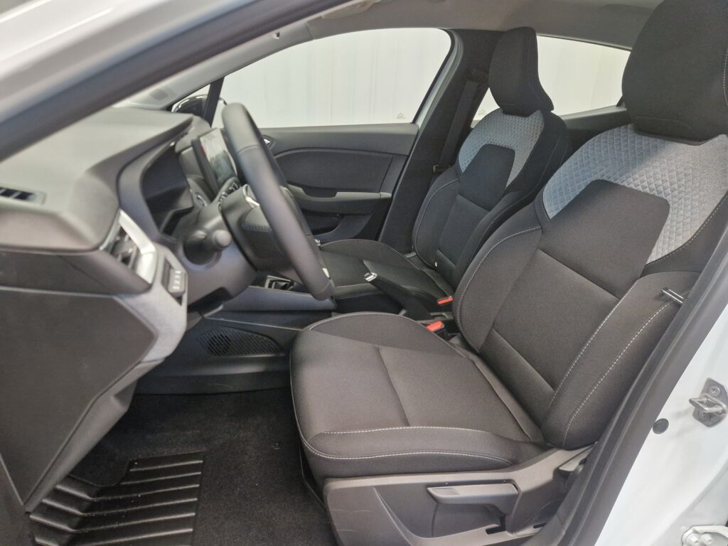 Renault Clio, image 10