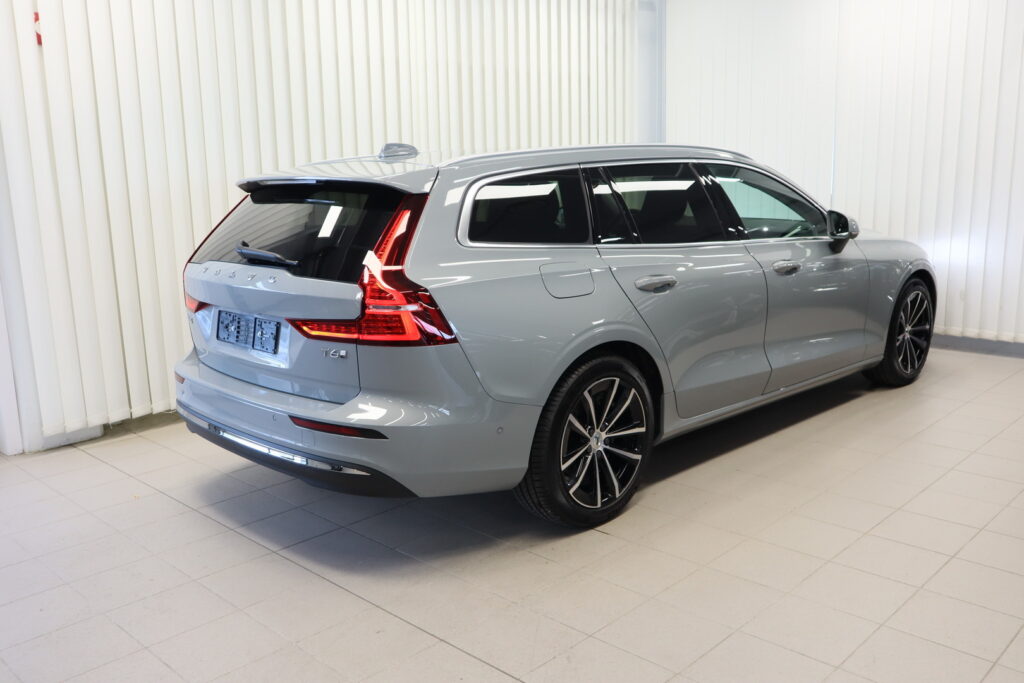 Volvo V60, image 4