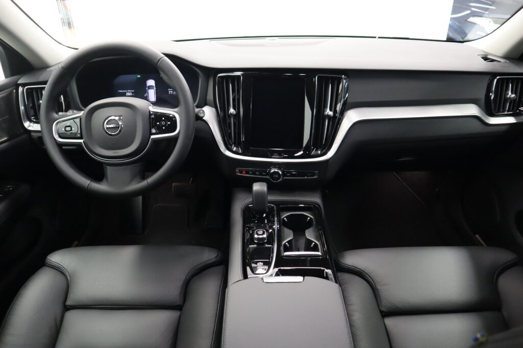 Volvo V60, image 7