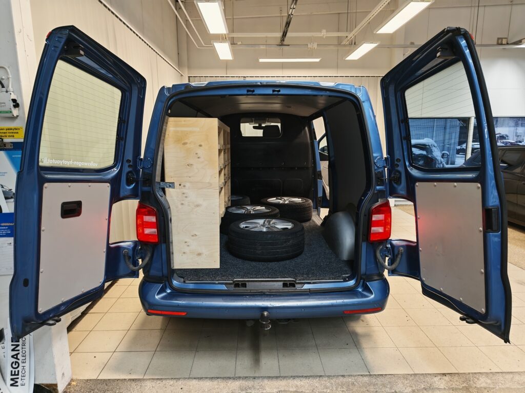 Volkswagen Transporter, image 17