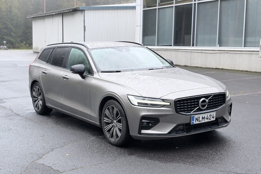 Volvo V60, image 2